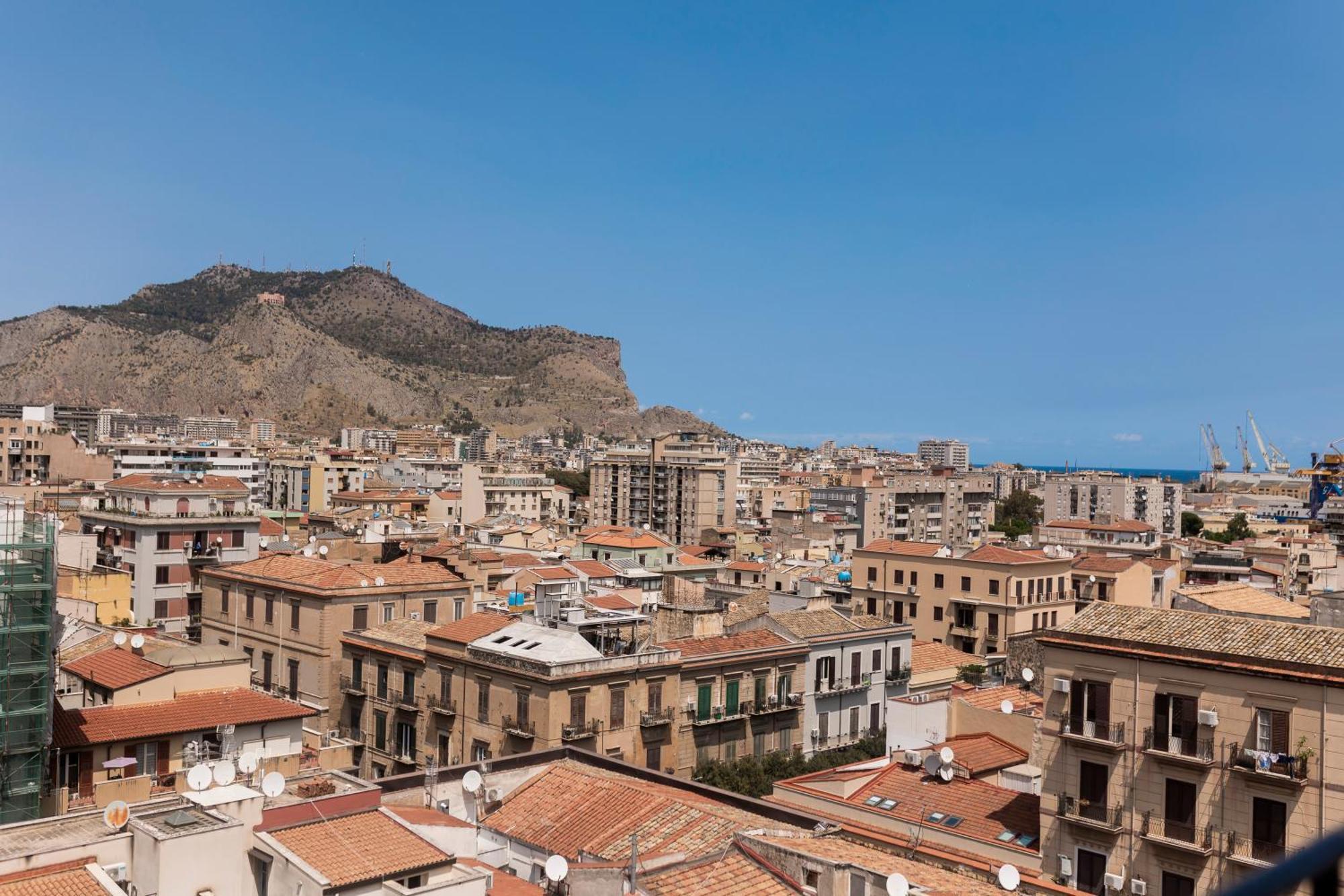 Politeama Charming Apartment Palermo Exterior foto